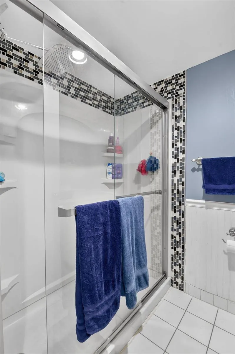 1610 Forest Lakes Circle #B West Palm Beach, FL 33406