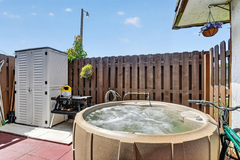 1610 Forest Lakes Circle #B West Palm Beach, FL 33406