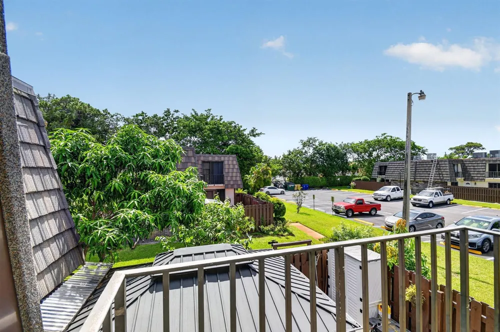 1610 Forest Lakes Circle #B West Palm Beach, FL 33406
