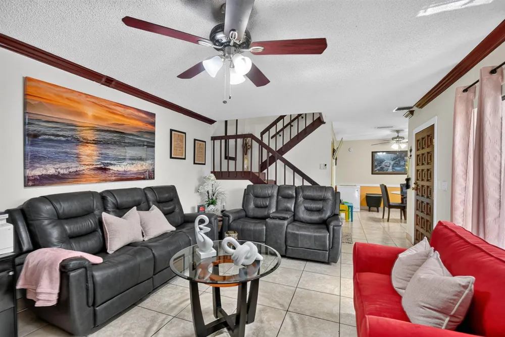 1610 Forest Lakes Circle #B West Palm Beach, FL 33406