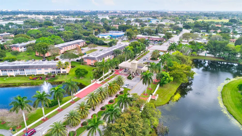 2002 Granada Drive #K3 Coconut Creek, FL 33066