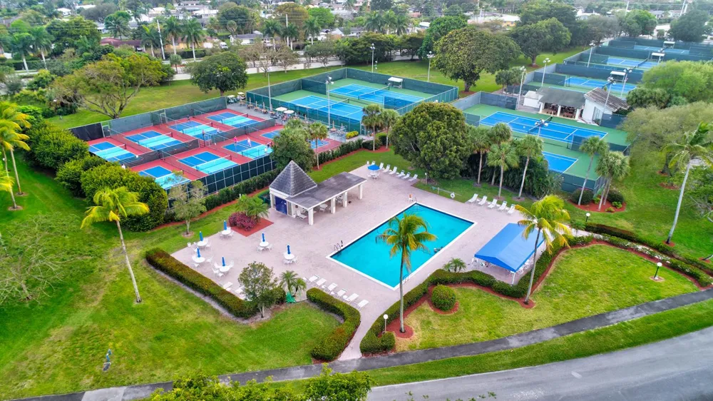 2002 Granada Drive #K3 Coconut Creek, FL 33066
