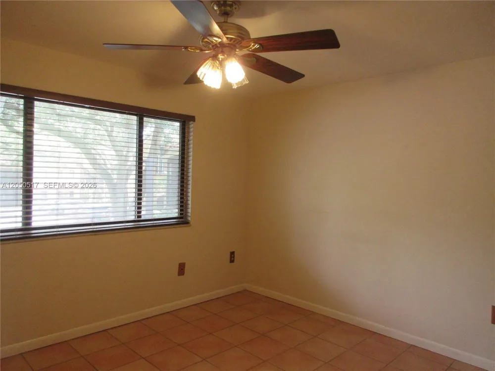 15545 Miami Lakeway N #211 Miami Lakes, FL 33014