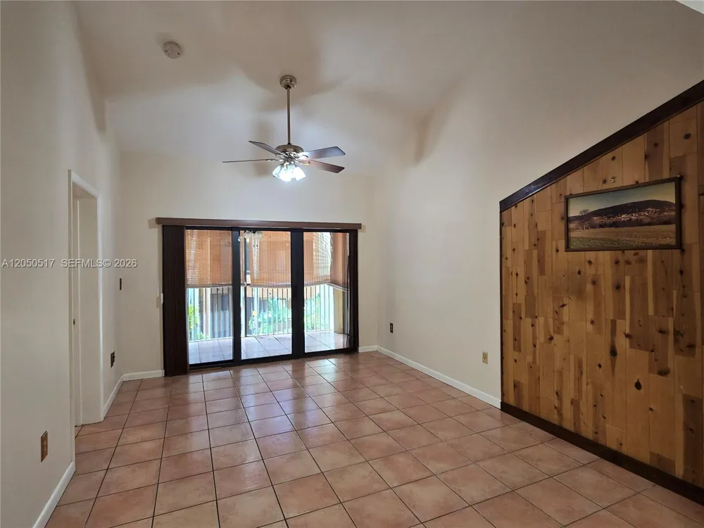 15545 Miami Lakeway N #211 Miami Lakes, FL 33014