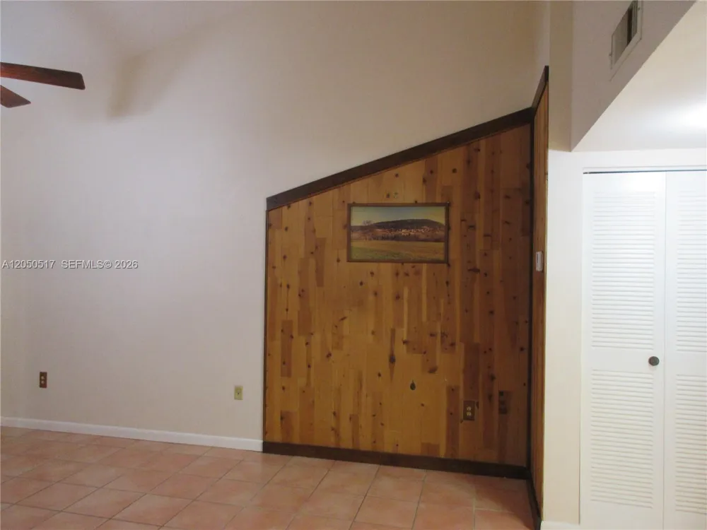 15545 Miami Lakeway N #211 Miami Lakes, FL 33014