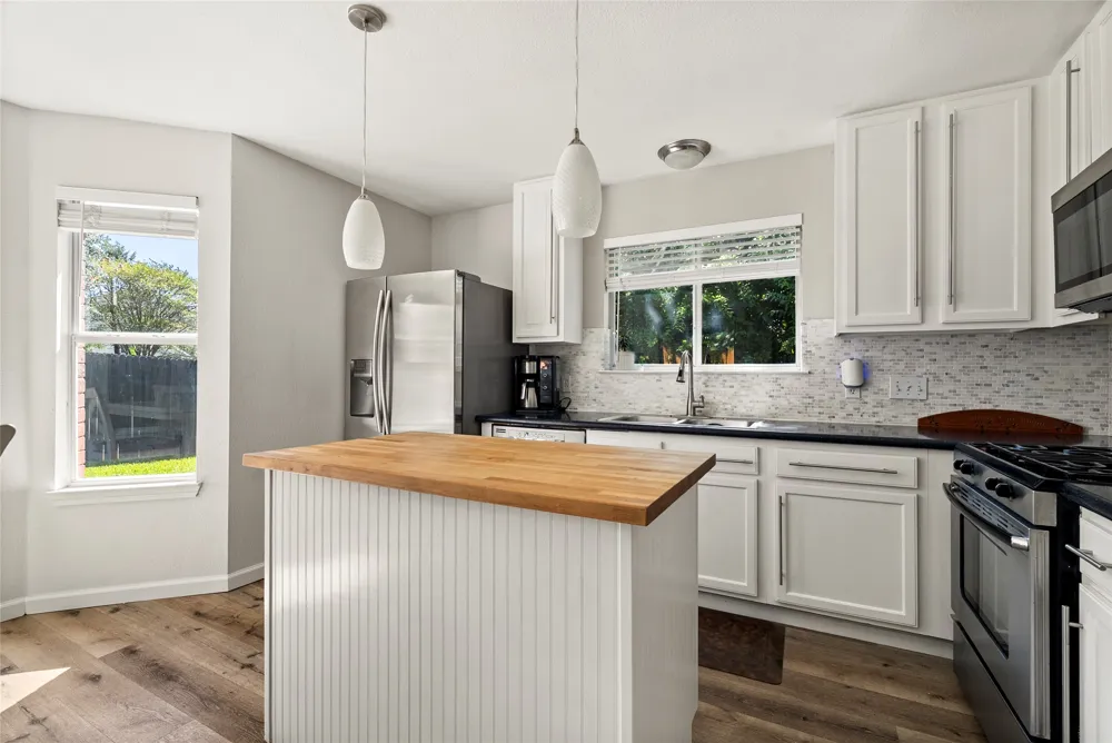 9024 Heiden Lane Austin, TX 78749