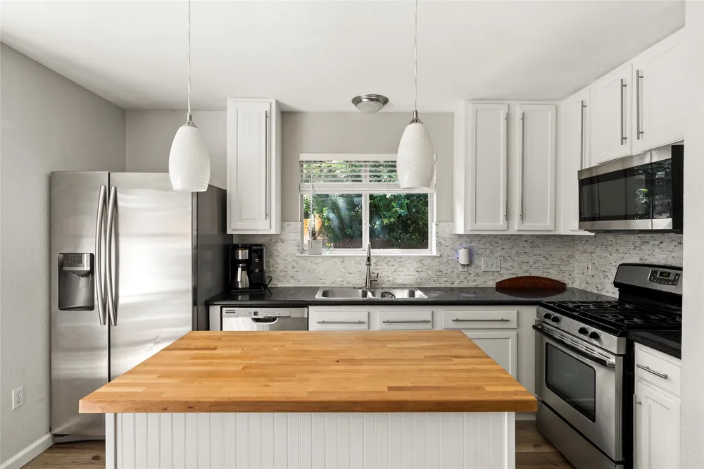 9024 Heiden Lane Austin, TX 78749