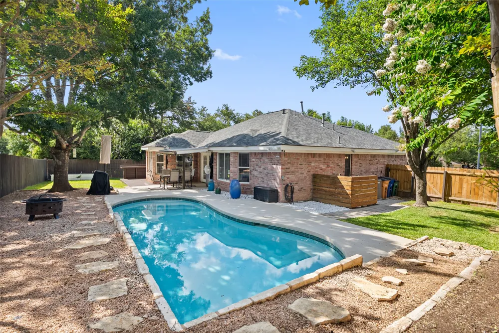 9024 Heiden Lane Austin, TX 78749