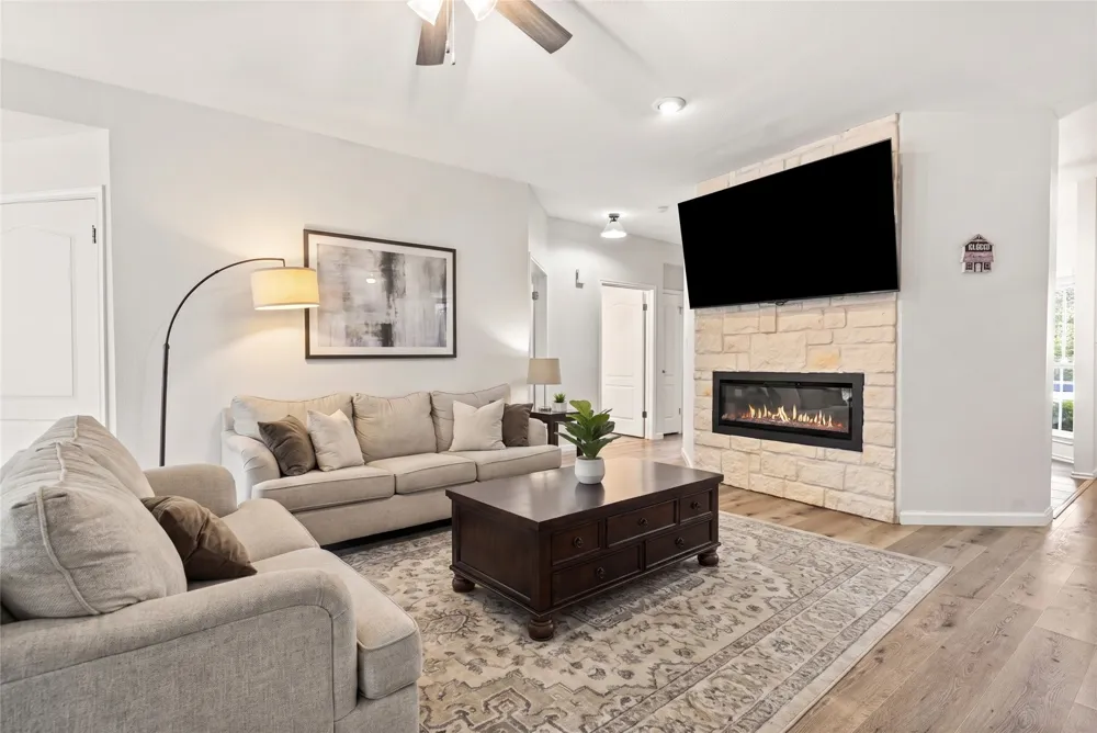 9024 Heiden Lane Austin, TX 78749