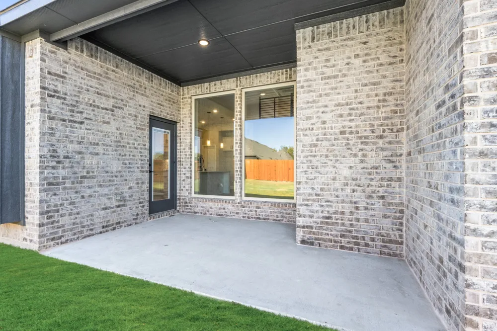 1284 Emily Drive Trenton, TX 75490