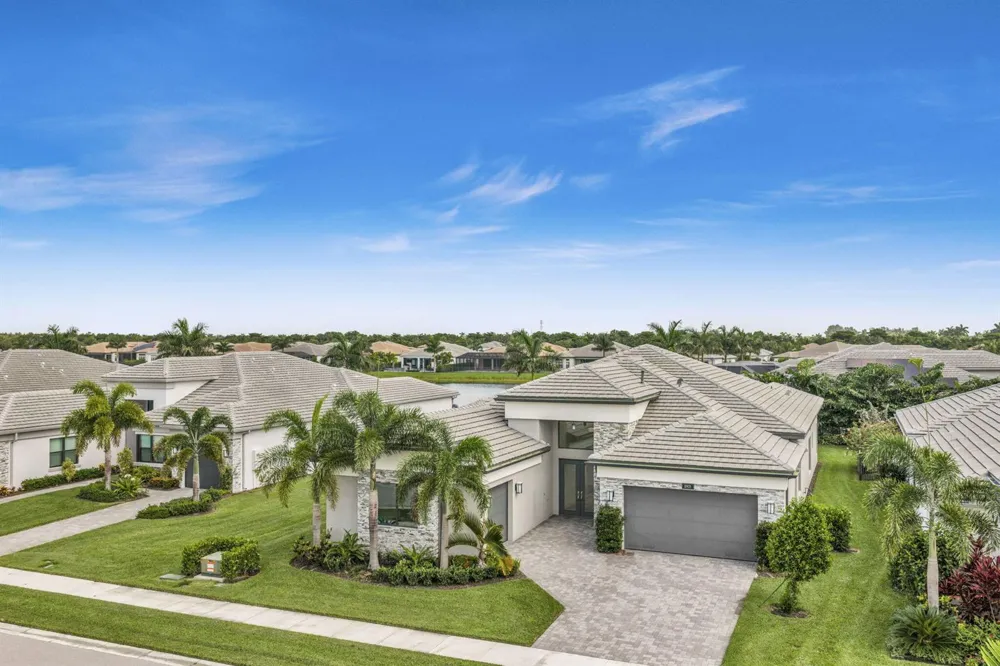 10925 Glen Orchard Lane Boynton Beach, FL 33473