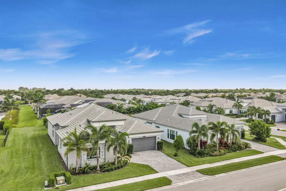 10925 Glen Orchard Lane Boynton Beach, FL 33473