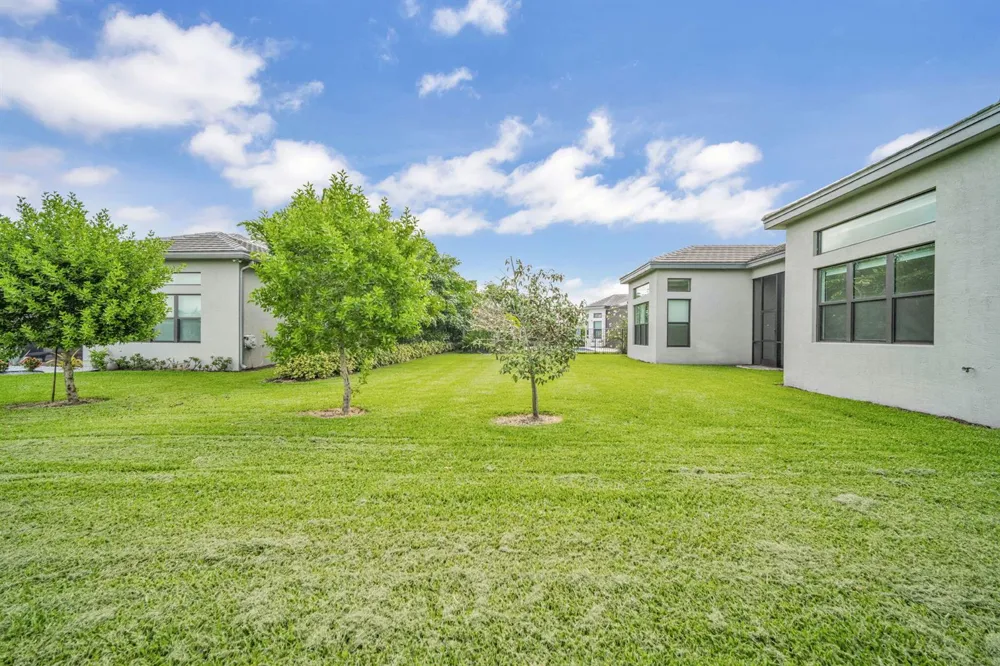 10925 Glen Orchard Lane Boynton Beach, FL 33473