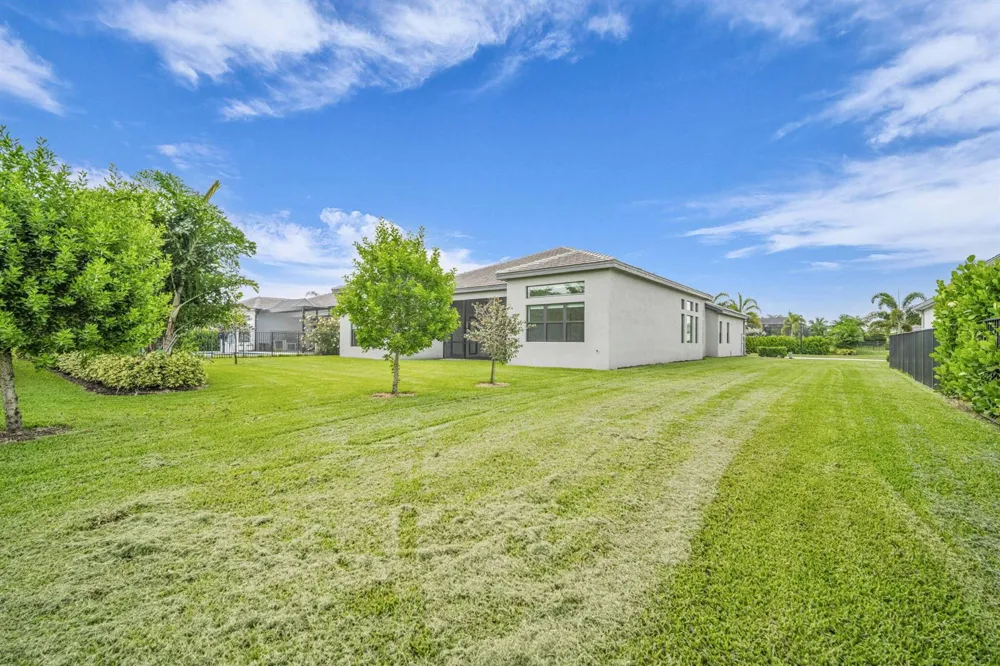 10925 Glen Orchard Lane Boynton Beach, FL 33473