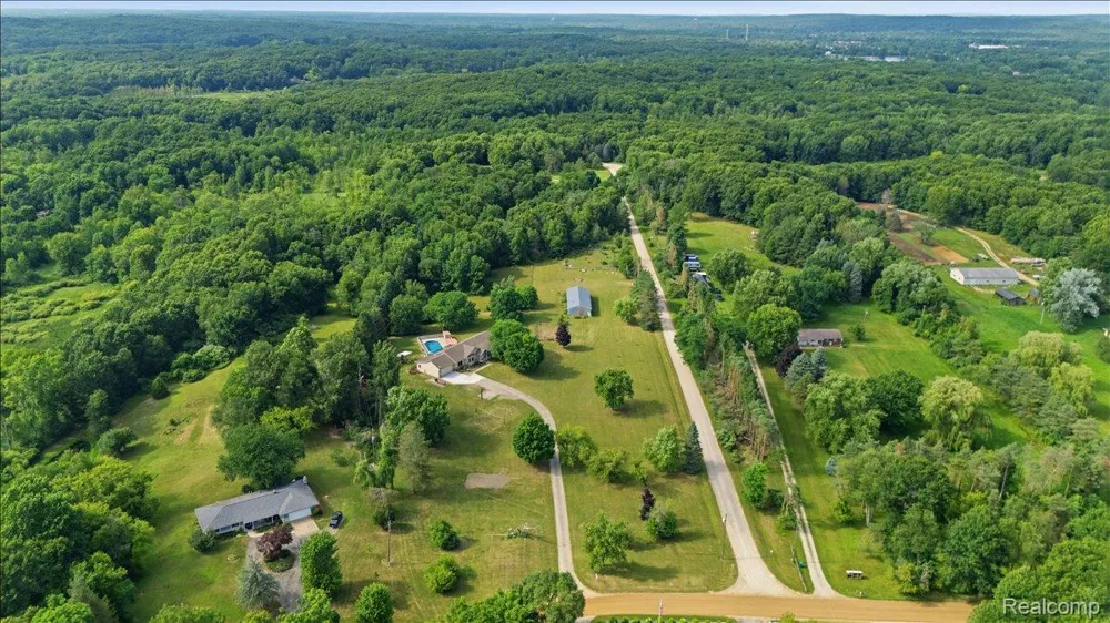 1350 Bald Eagle Lake Road Groveland Township, MI 48462