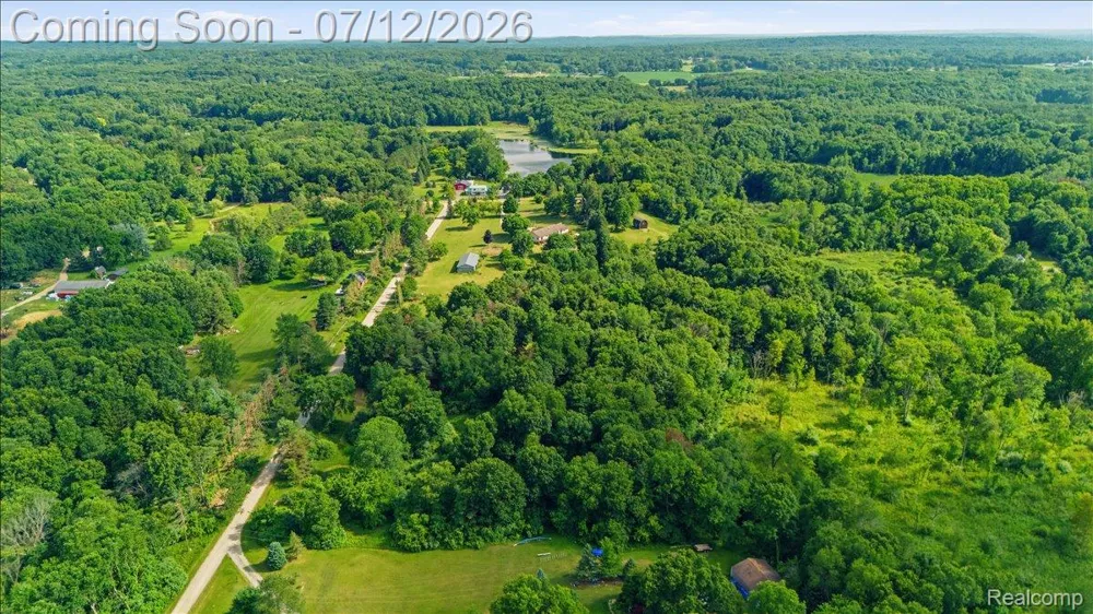 1350 Bald Eagle Lake Road Groveland Township, MI 48462