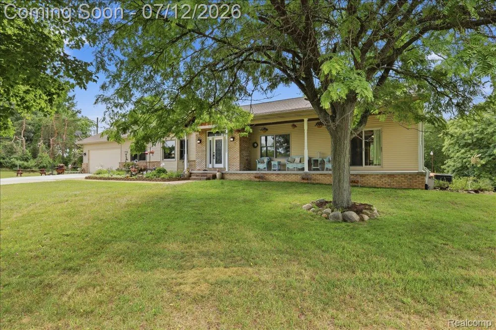 1350 Bald Eagle Lake Road Groveland Township, MI 48462