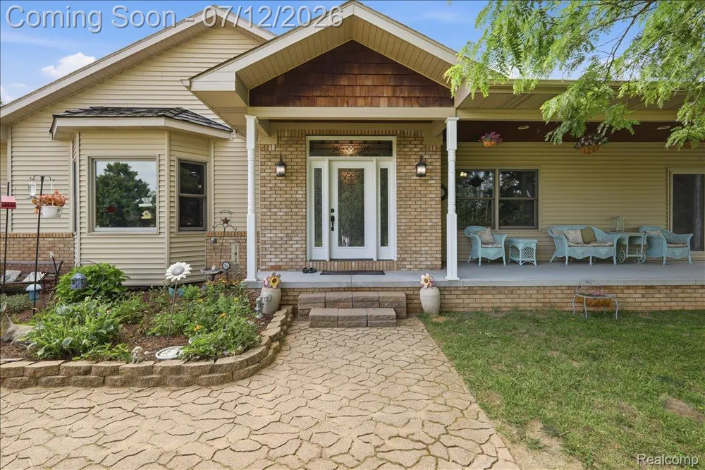 1350 Bald Eagle Lake Road Groveland Township, MI 48462