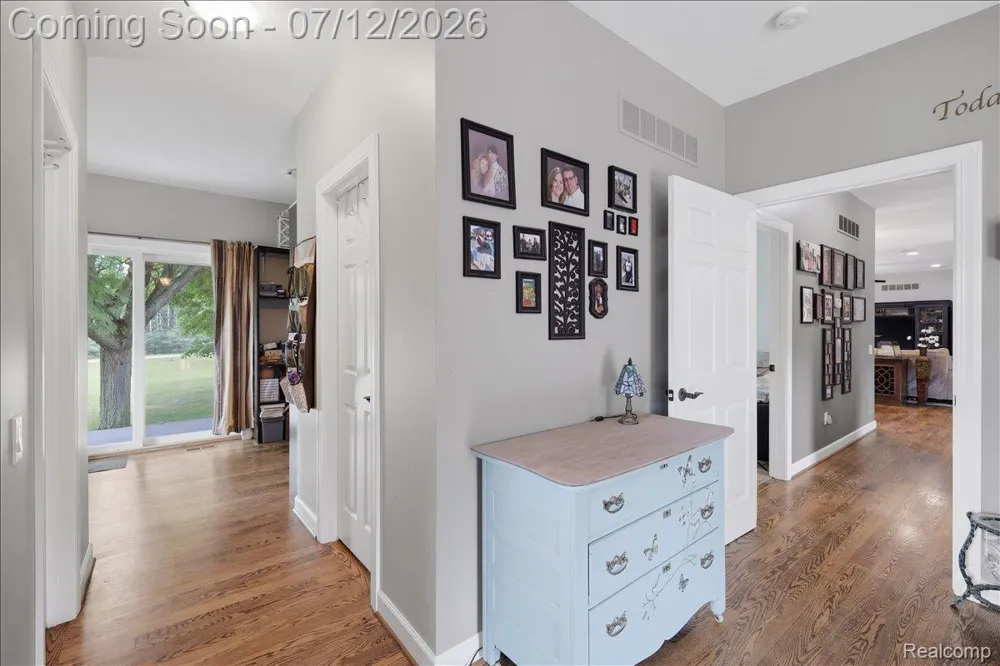 1350 Bald Eagle Lake Road Groveland Township, MI 48462