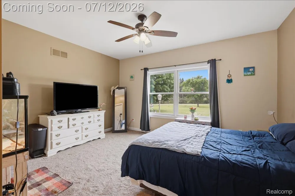 1350 Bald Eagle Lake Road Groveland Township, MI 48462