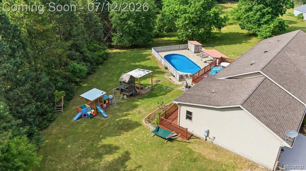 1350 Bald Eagle Lake Road Groveland Township, MI 48462
