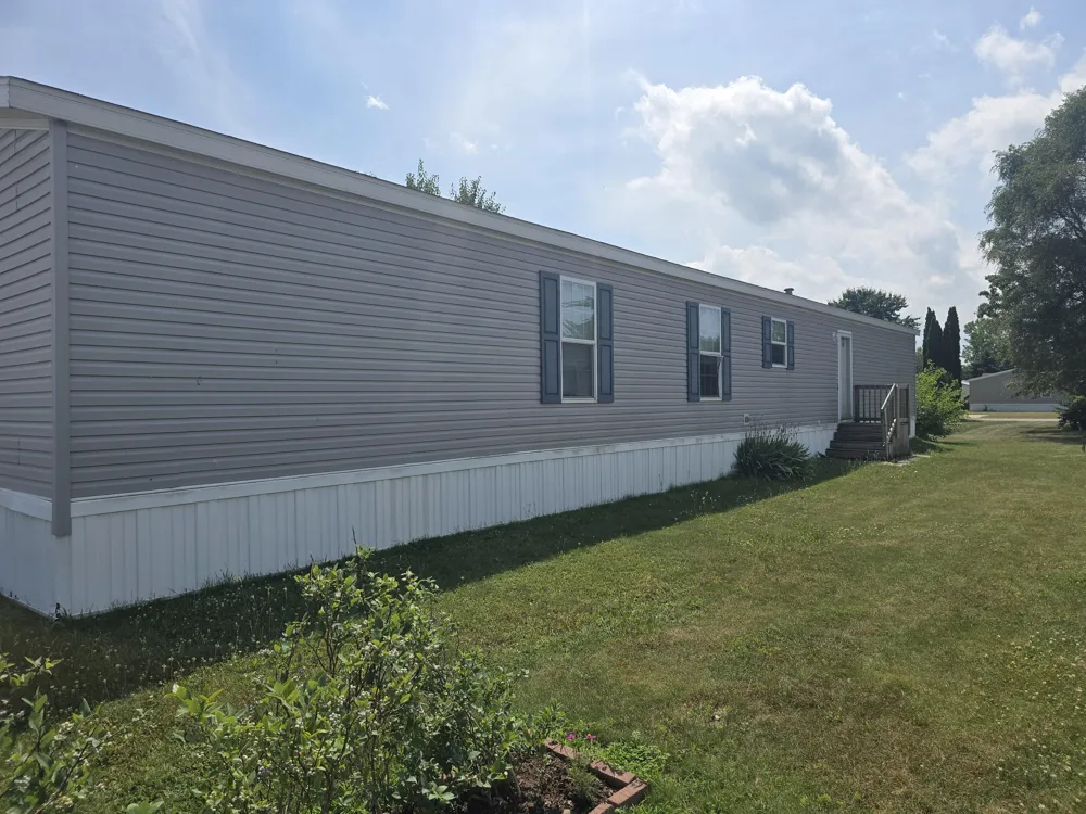360 E Tuttle Road #55 Ionia City, MI 48846