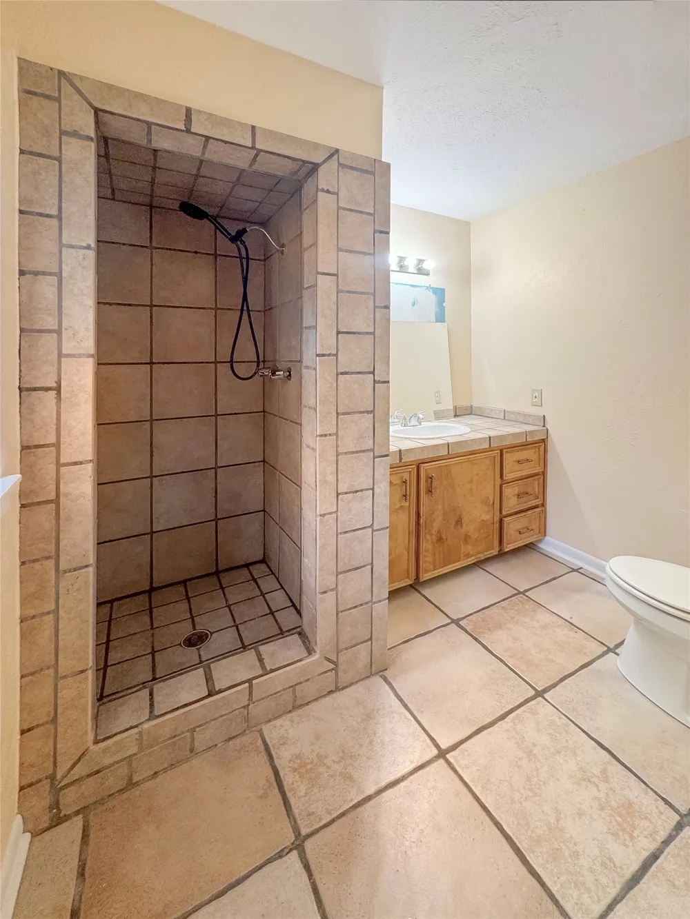 1101 Days End Road Wimberley, TX 78676