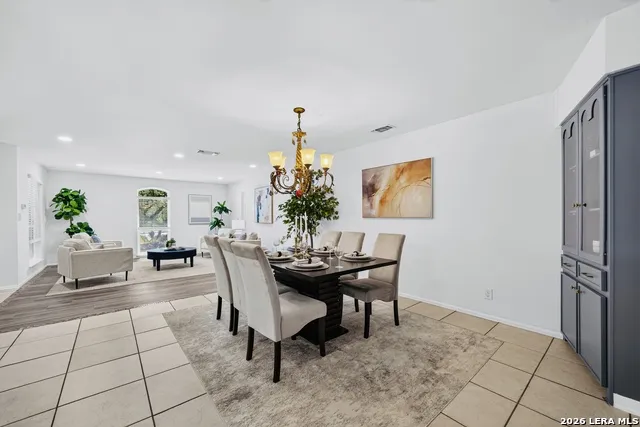 109 HONEY BEE LN Shavano Park, TX 78231