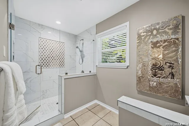 109 HONEY BEE LN Shavano Park, TX 78231