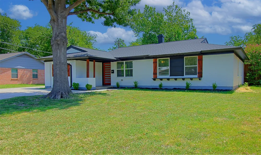 12220 Eunice Street Farmers Branch, TX 75234
