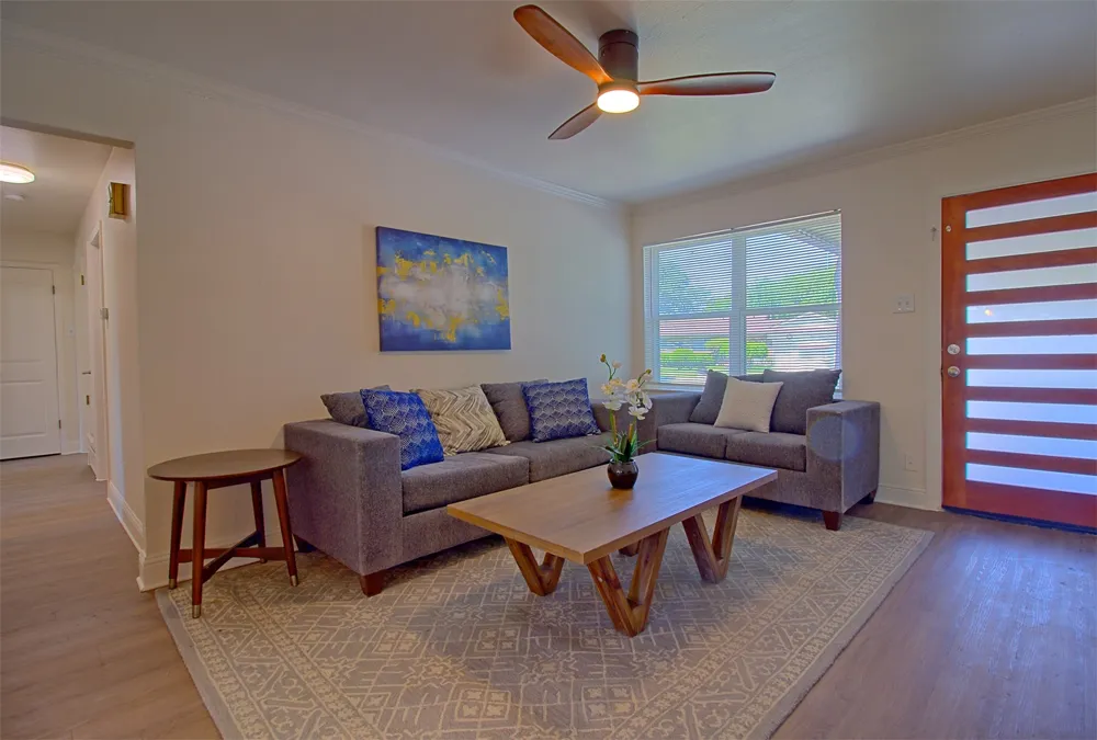 12220 Eunice Street Farmers Branch, TX 75234