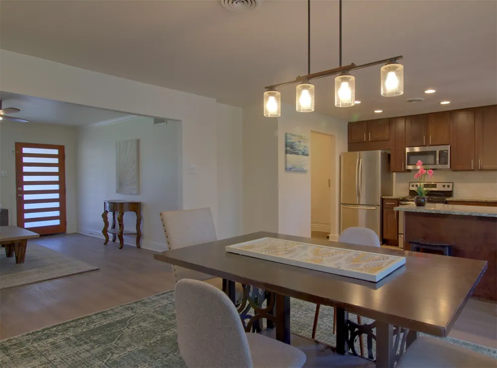 12220 Eunice Street Farmers Branch, TX 75234