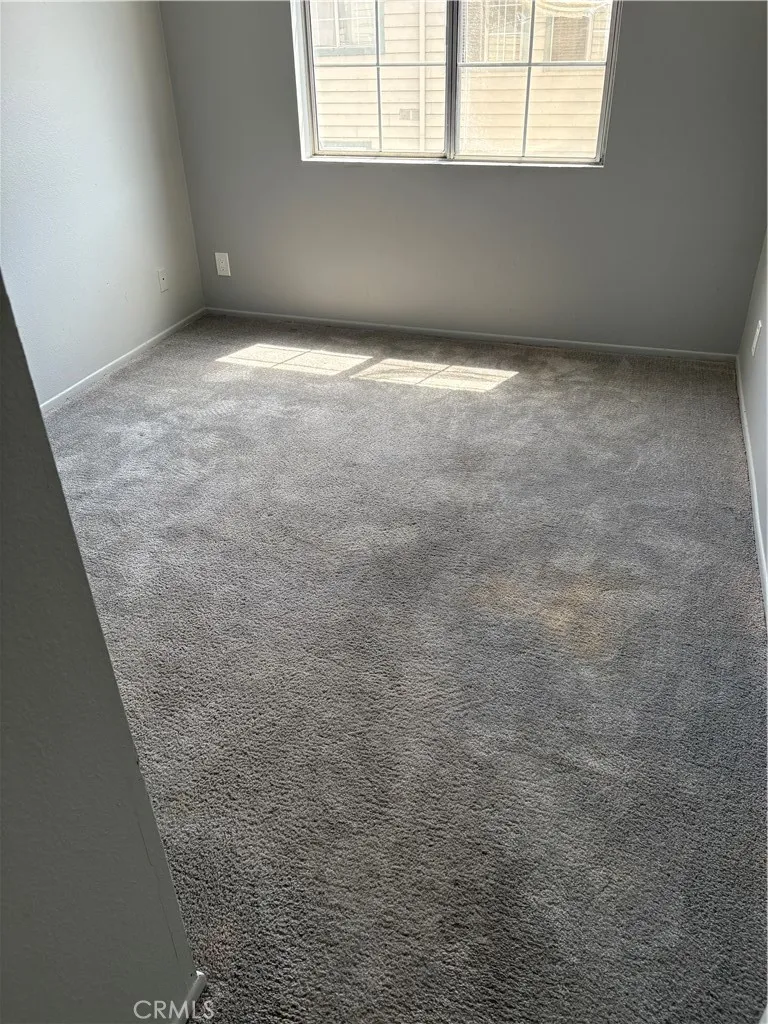 13550 Foothill Boulevard #3 Sylmar, CA 91342