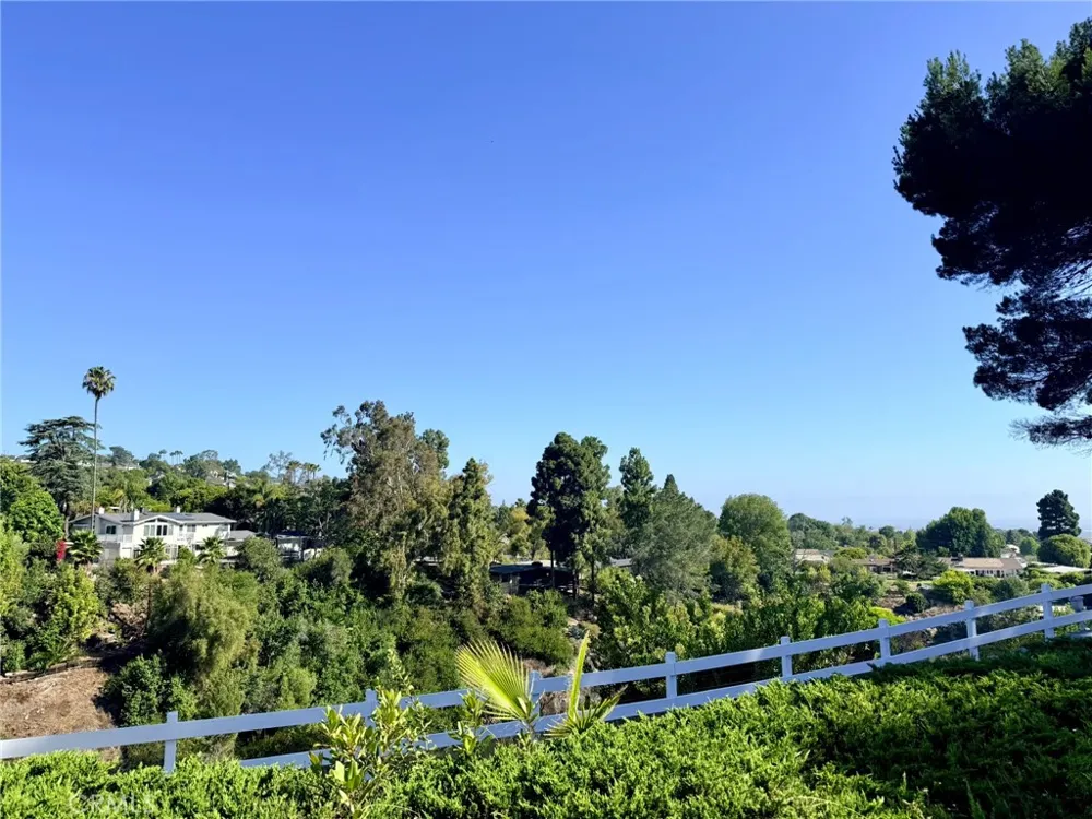 4356 Cartesian Palos Verdes Peninsula, CA 90274