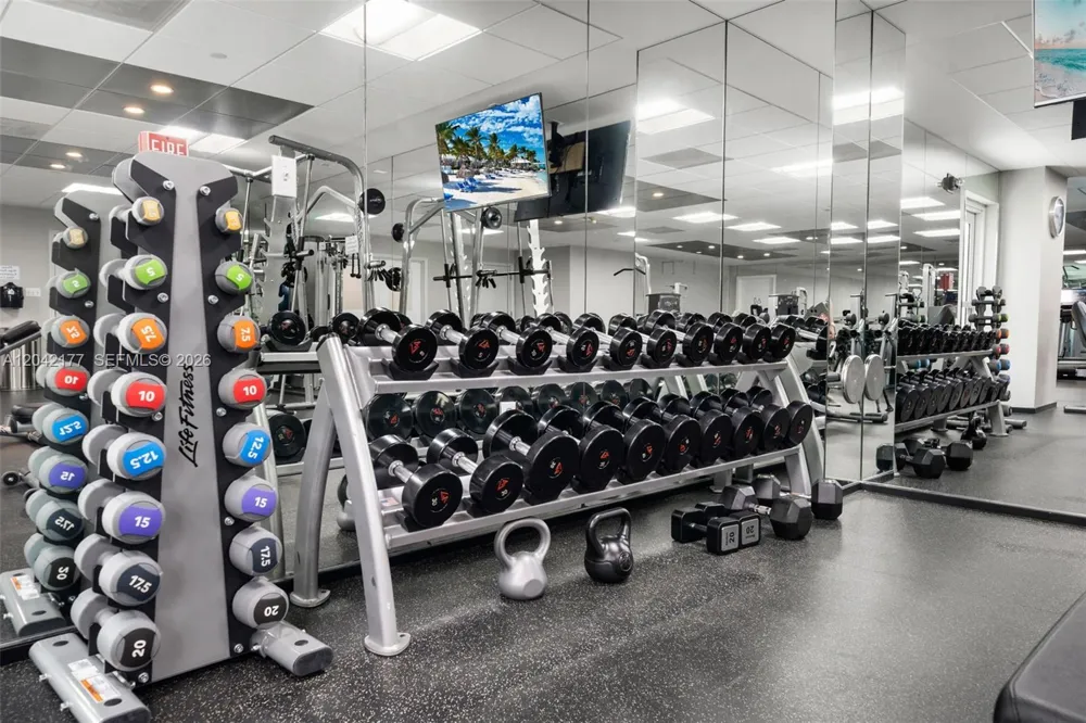 2645 S Bayshore Dr #601 Miami, FL 33133