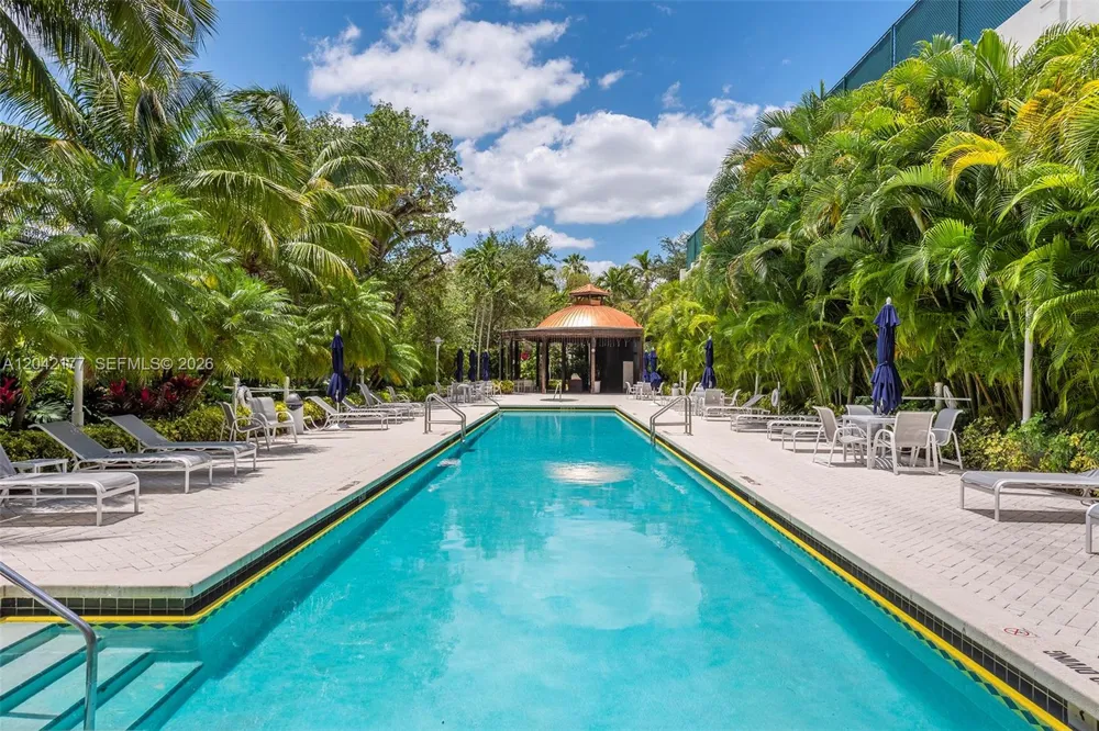 2645 S Bayshore Dr #601 Miami, FL 33133