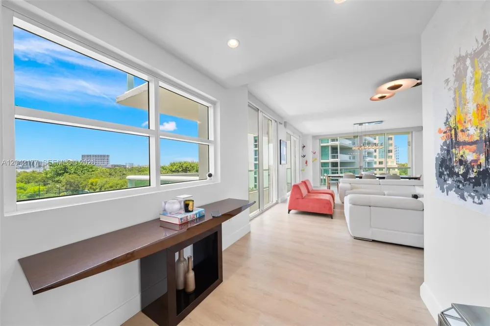 2645 S Bayshore Dr #601 Miami, FL 33133