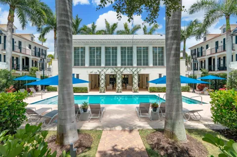 362 W Cannery Row Circle