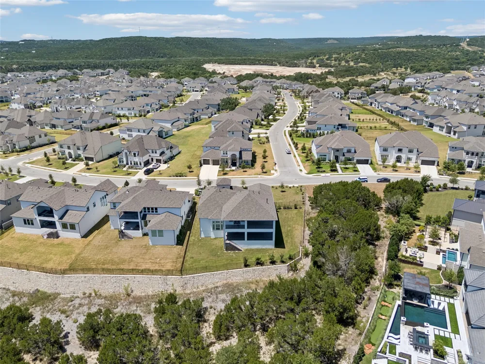 2132 Novara Trail Leander, TX 78641