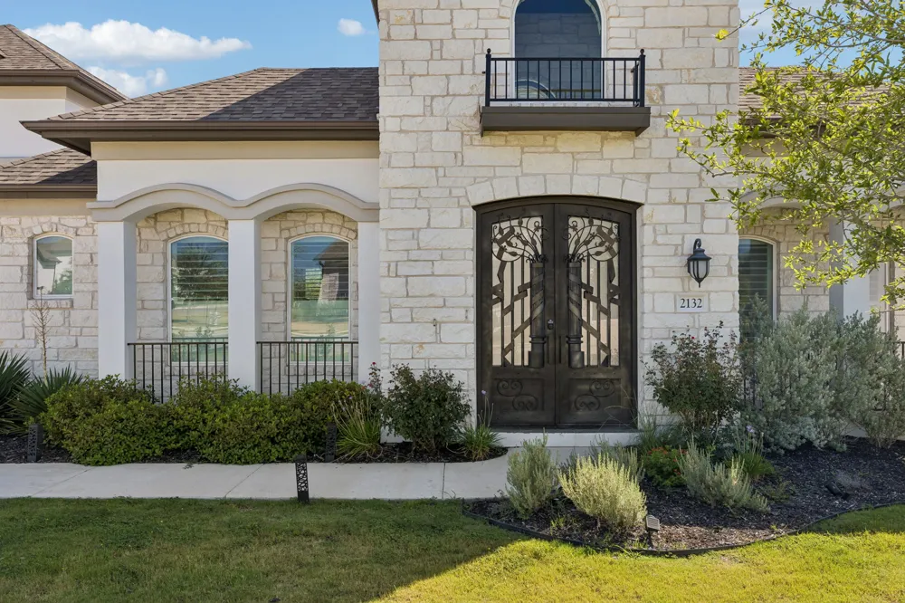2132 Novara Trail Leander, TX 78641