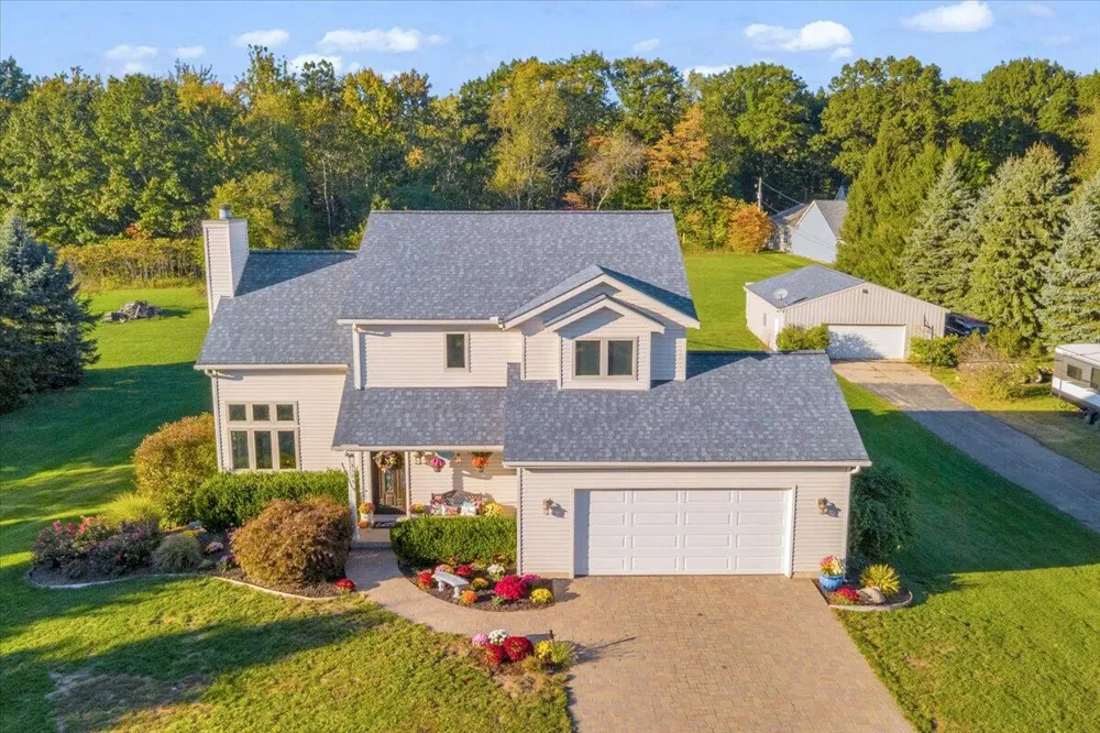 3123 140th Avenue Dorr, MI 49323