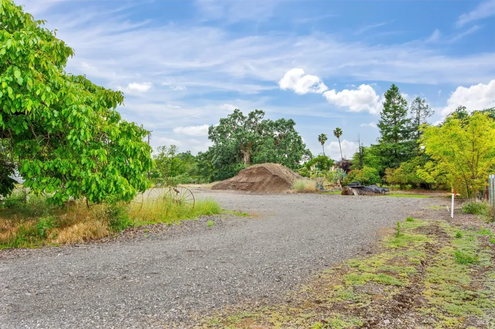 18775 Arnold Drive Sonoma, CA 95476