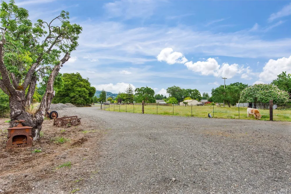 18775 Arnold Drive Sonoma, CA 95476
