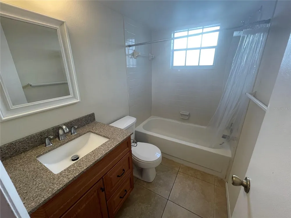 584 FAIRWAYS LANE #F102 ocala, FL 34472