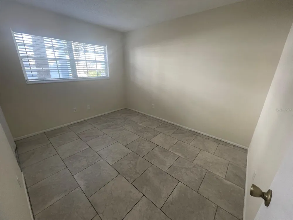 584 FAIRWAYS LANE #F102 ocala, FL 34472