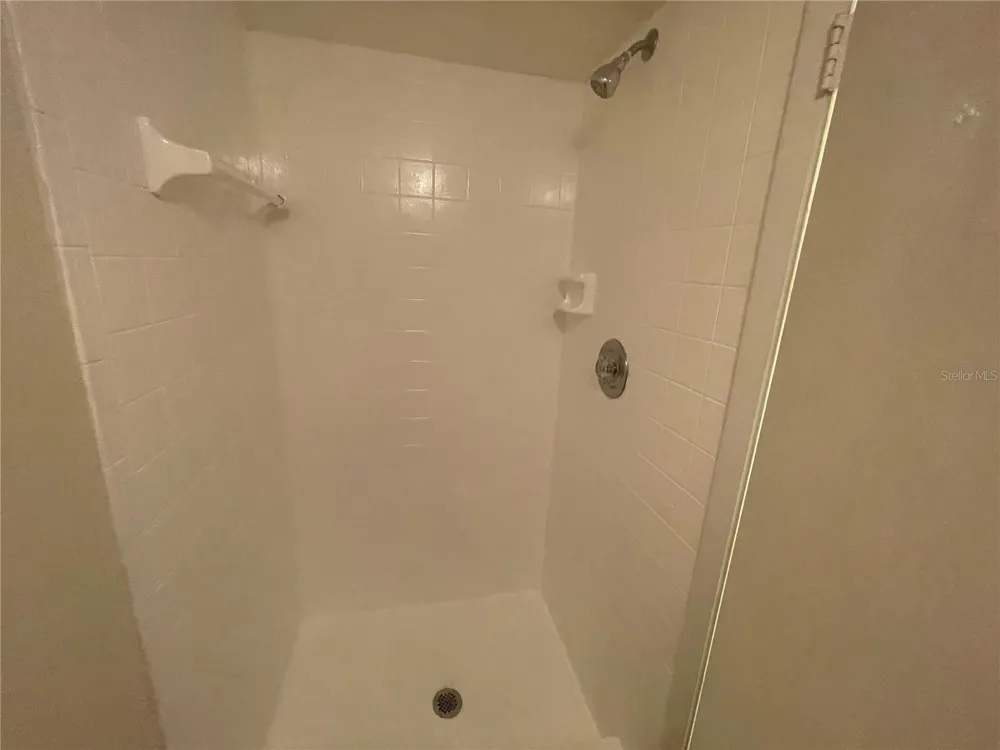584 FAIRWAYS LANE #F102 ocala, FL 34472