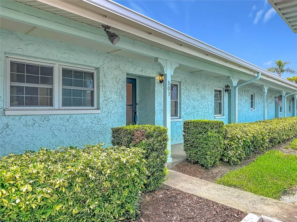 2465 NORTHSIDE DR #503 Clearwater, FL 33761