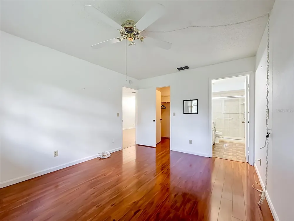 2465 NORTHSIDE DR #503 Clearwater, FL 33761