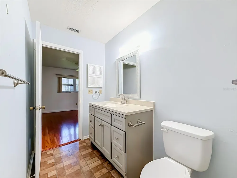 2465 NORTHSIDE DR #503 Clearwater, FL 33761