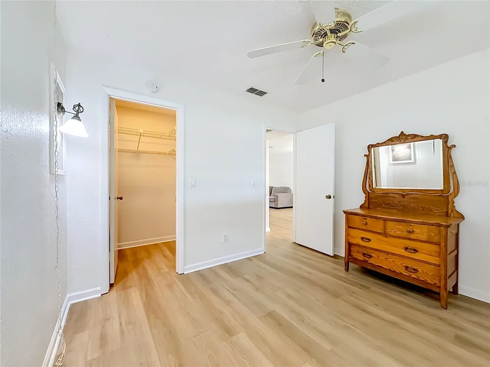 2465 NORTHSIDE DR #503 Clearwater, FL 33761